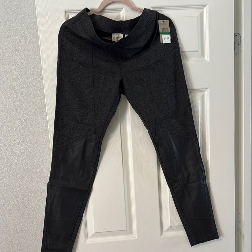 Women's Black leggings with leather